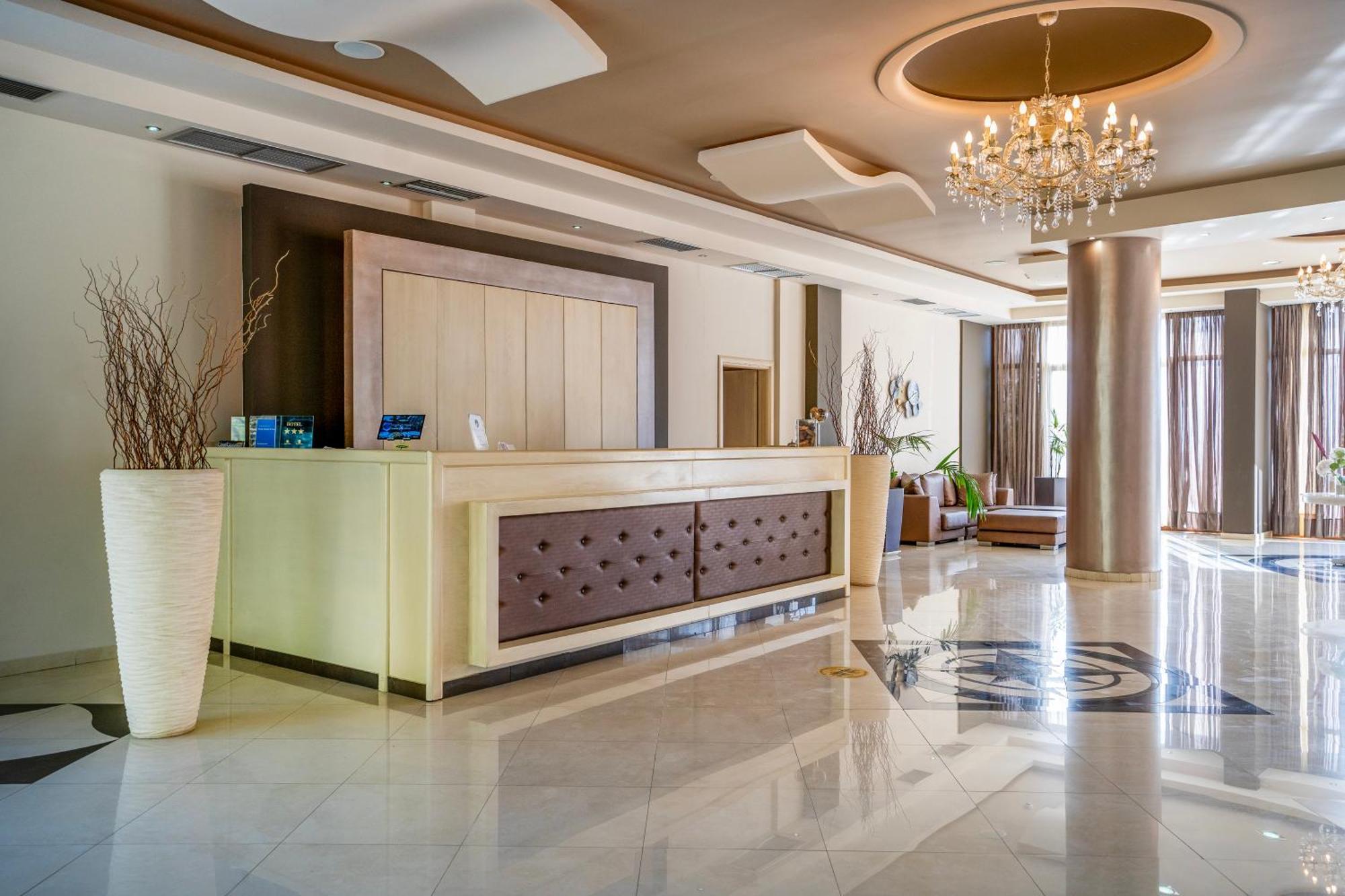 Evia Hotel & Suites Marmari  Dış mekan fotoğraf